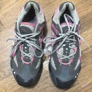 Ecco Receptor women’s 8-8.5 hiking/ walking shoes brand new condition!